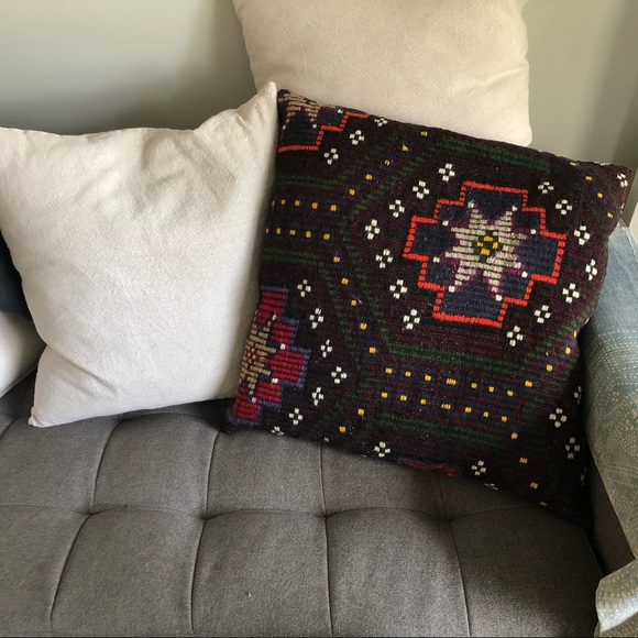 Kilim rug pillow cover - Picture 1 of 4